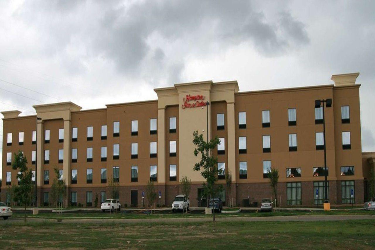 Hampton Inn & Suites Cleveland-Mentor Exterior photo